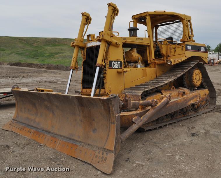 image for item K3877 1989 Caterpillar D8N dozer