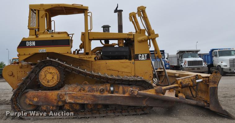 image for item K3877 1989 Caterpillar D8N dozer