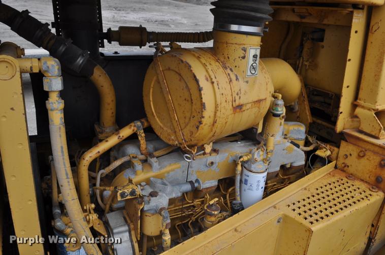 image for item K3877 1989 Caterpillar D8N dozer
