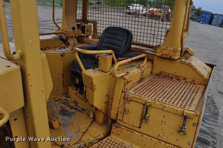 image for item K3877 1989 Caterpillar D8N dozer