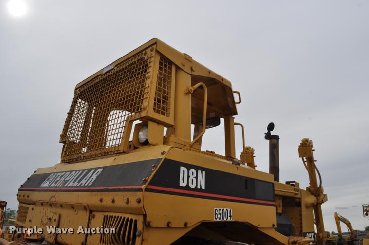 image for item K3877 1989 Caterpillar D8N dozer