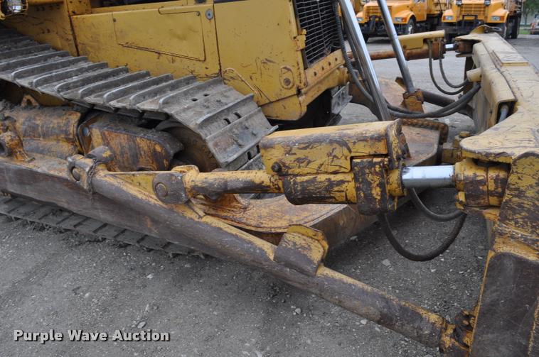 image for item K3877 1989 Caterpillar D8N dozer