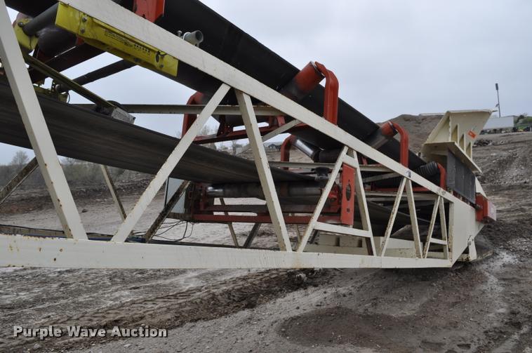 image for item K3878 2012 Superior portable radial stacking conveyor