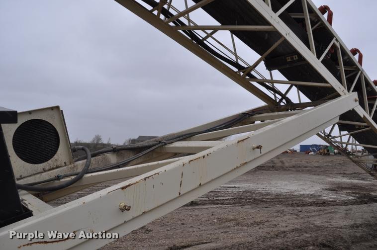 image for item K3878 2012 Superior portable radial stacking conveyor