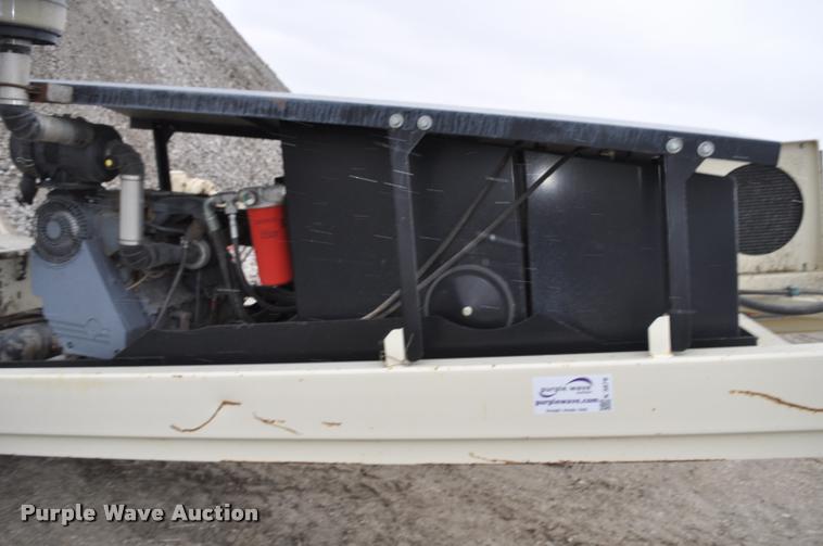 image for item K3878 2012 Superior portable radial stacking conveyor