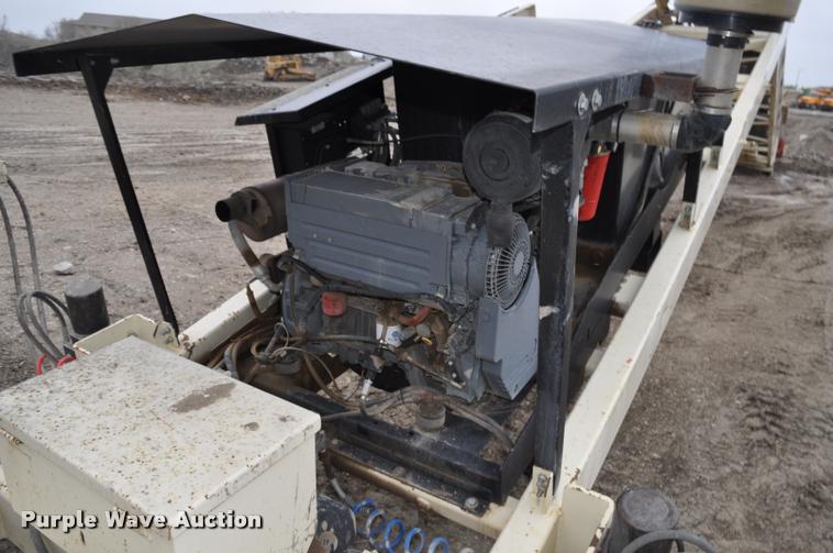 image for item K3878 2012 Superior portable radial stacking conveyor