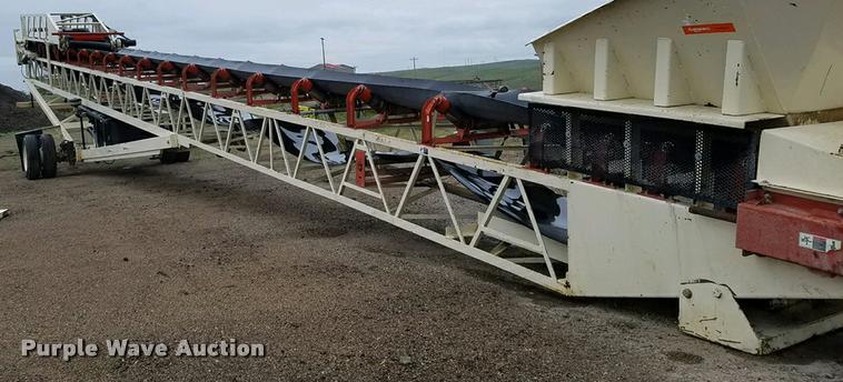 image for item K3878 2012 Superior portable radial stacking conveyor