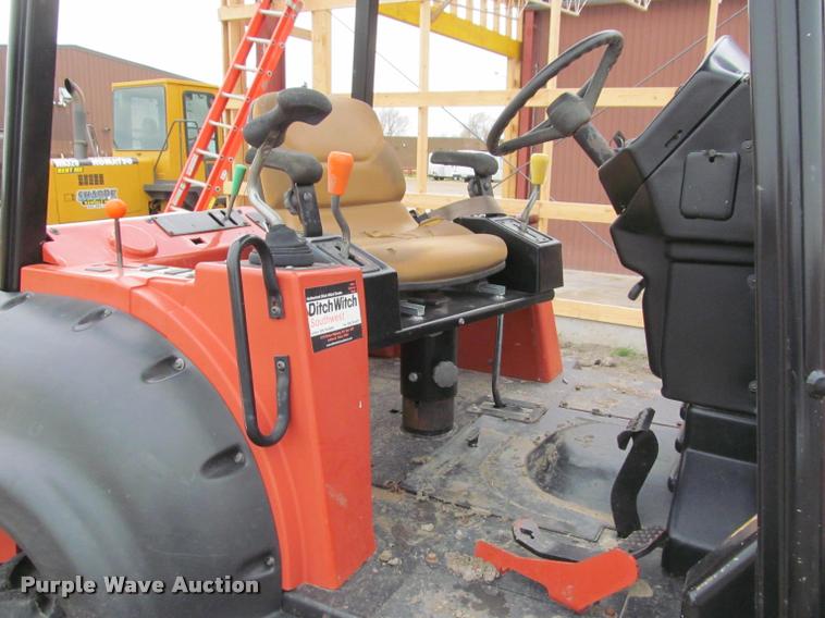 image for item K3879 2008 Ditch Witch RT115 trencher