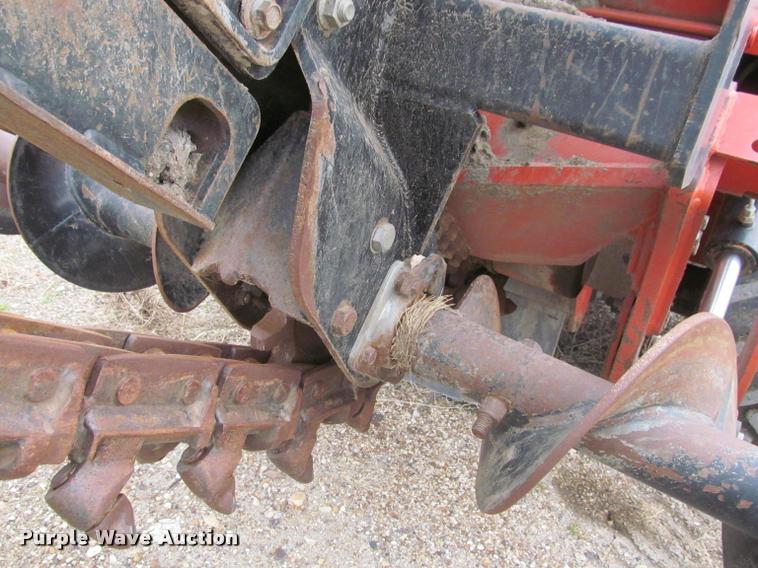 image for item K3879 2008 Ditch Witch RT115 trencher