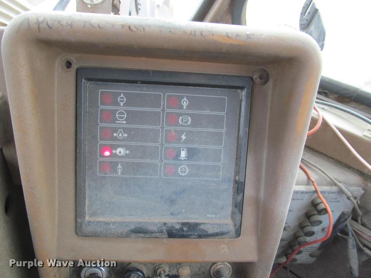 image for item K3880 1989 Caterpillar 988B wheel loader