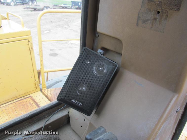 image for item K3880 1989 Caterpillar 988B wheel loader