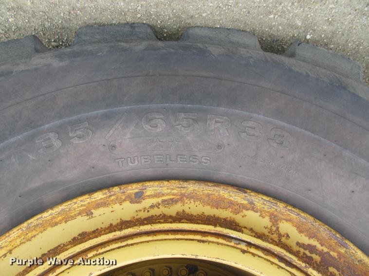 image for item K3880 1989 Caterpillar 988B wheel loader