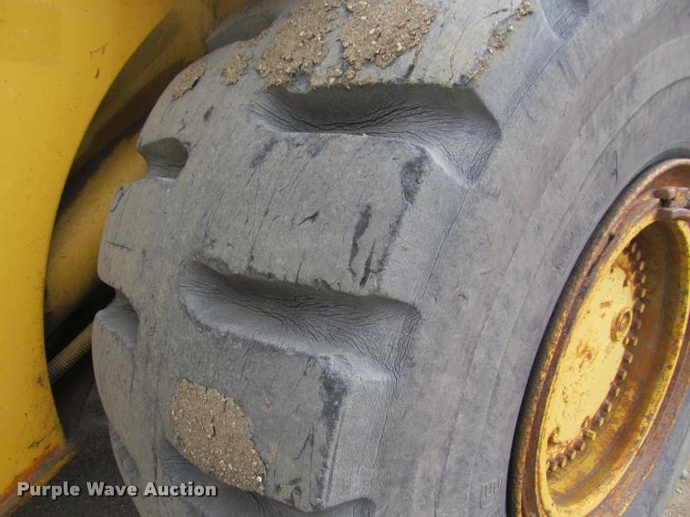 image for item K3880 1989 Caterpillar 988B wheel loader