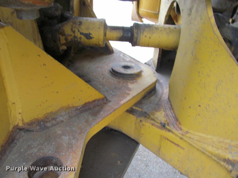 image for item K3880 1989 Caterpillar 988B wheel loader