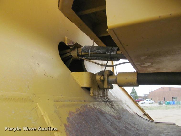 image for item K3880 1989 Caterpillar 988B wheel loader