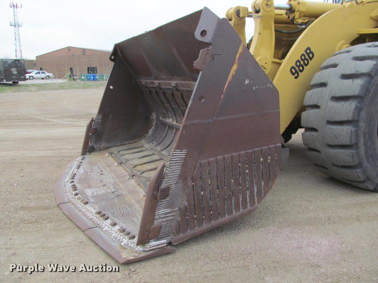 image for item K3880 1989 Caterpillar 988B wheel loader