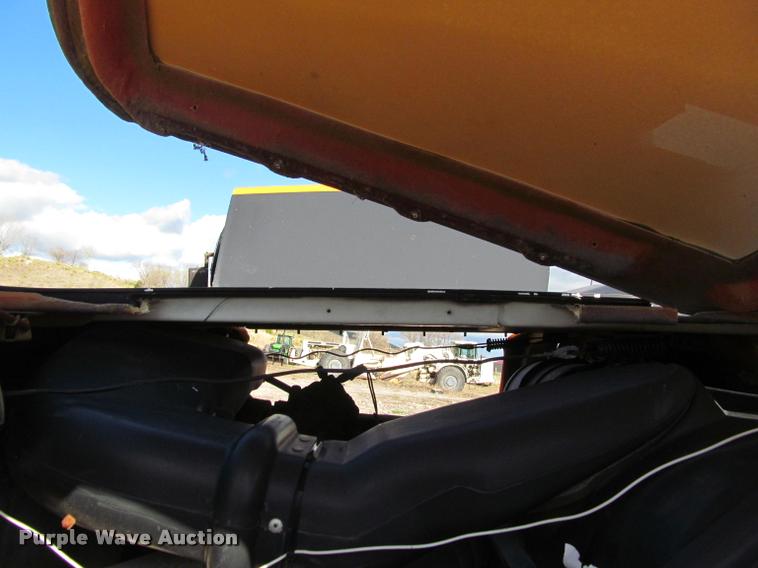 image for item K3882 2000 International F2554 dump truck