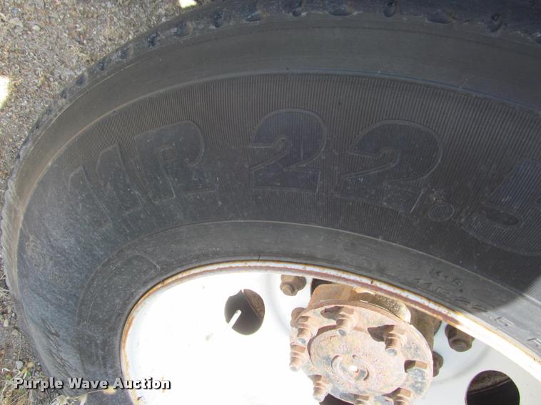 image for item K3882 2000 International F2554 dump truck