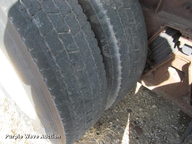 image for item K3882 2000 International F2554 dump truck