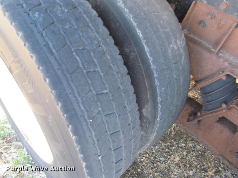 image for item K3882 2000 International F2554 dump truck