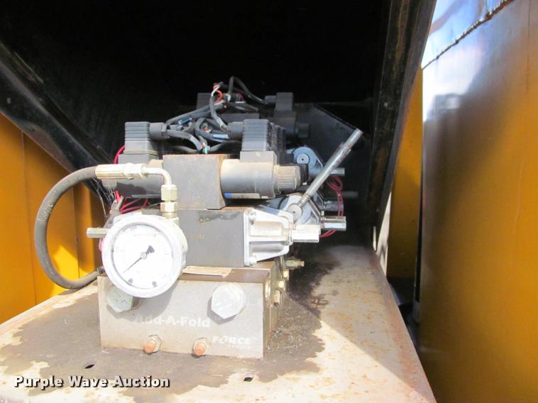 image for item K3882 2000 International F2554 dump truck