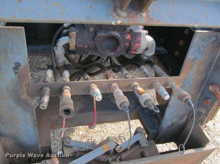 image for item K3882 2000 International F2554 dump truck