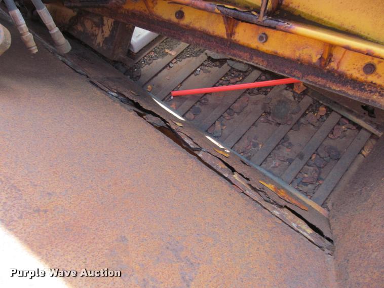 image for item K3882 2000 International F2554 dump truck