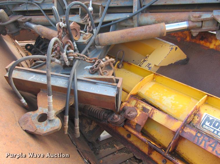 image for item K3882 2000 International F2554 dump truck