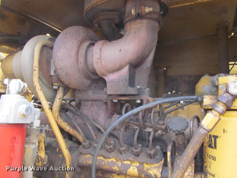 image for item K3883 Caterpillar 621 water wagon