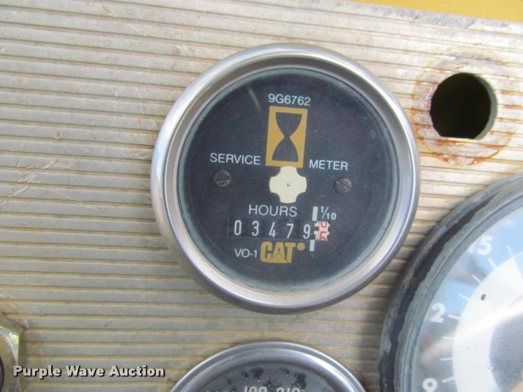 image for item K3883 Caterpillar 621 water wagon