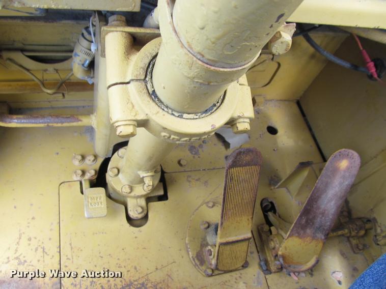 image for item K3883 Caterpillar 621 water wagon