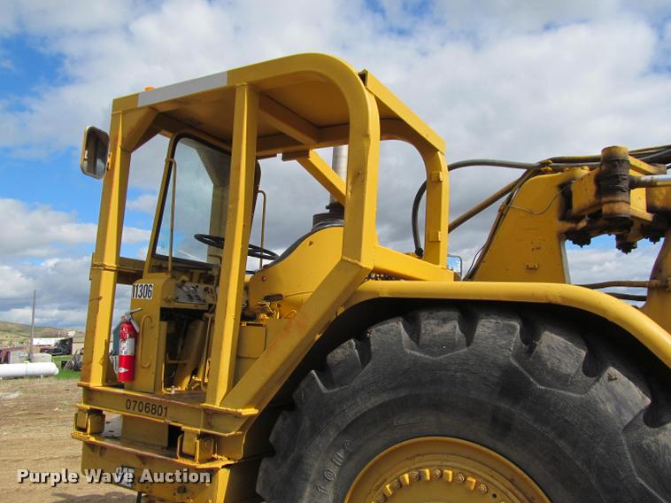 image for item K3883 Caterpillar 621 water wagon