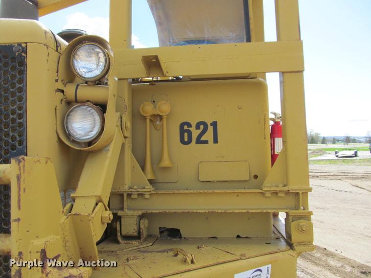 image for item K3883 Caterpillar 621 water wagon