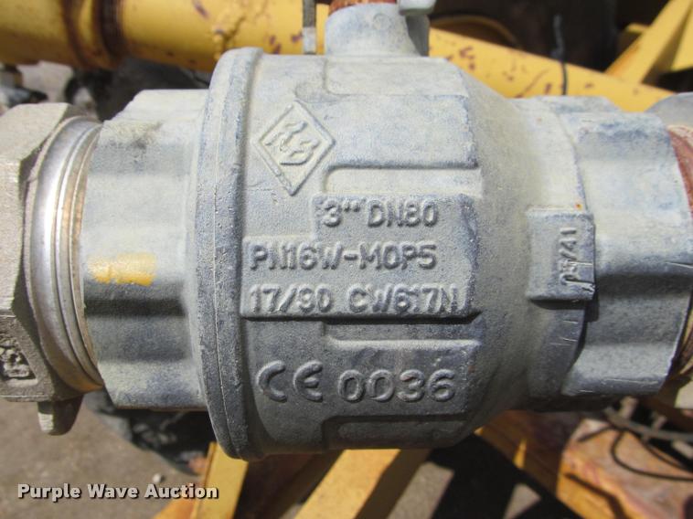 image for item K3883 Caterpillar 621 water wagon