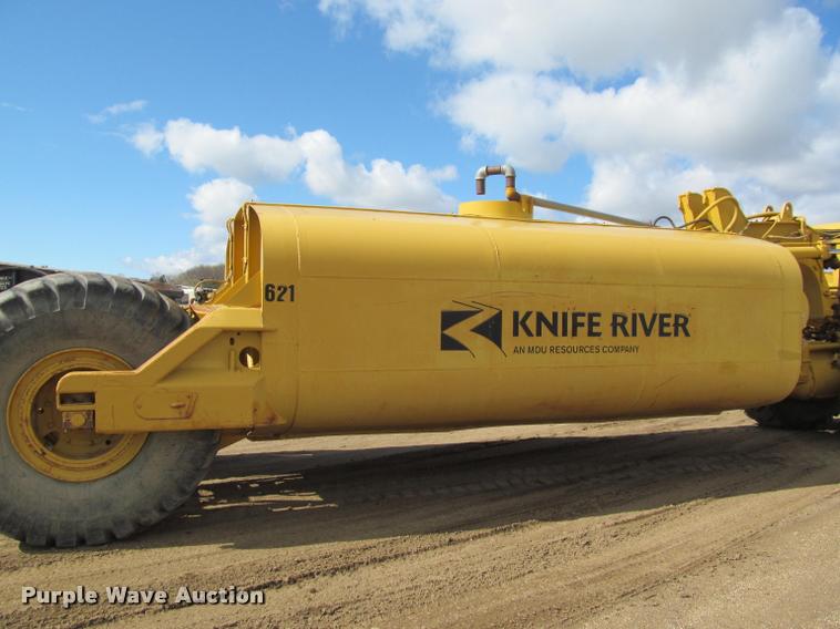 image for item K3883 Caterpillar 621 water wagon