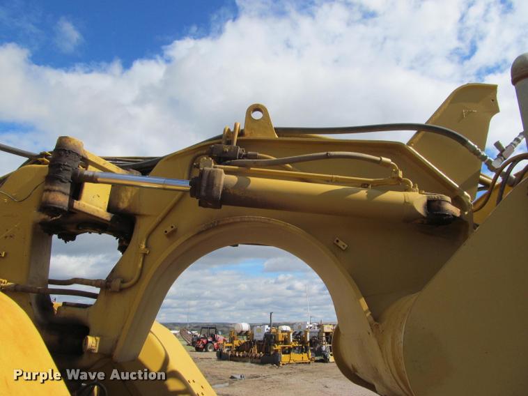 image for item K3883 Caterpillar 621 water wagon