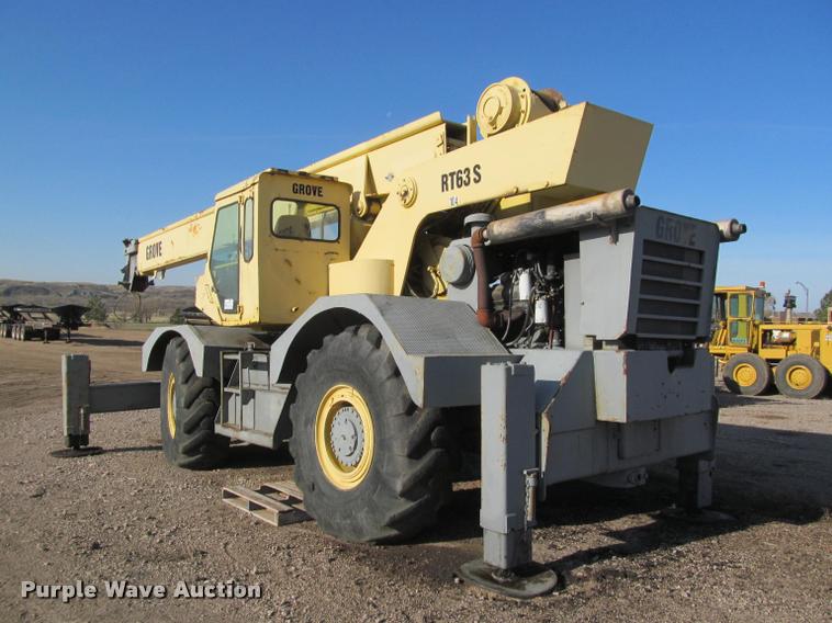 image for item K3884 1972 Grove RT63S rough terrain crane