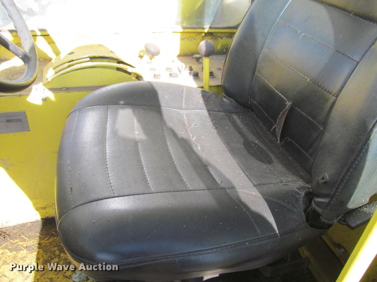 image for item K3884 1972 Grove RT63S rough terrain crane