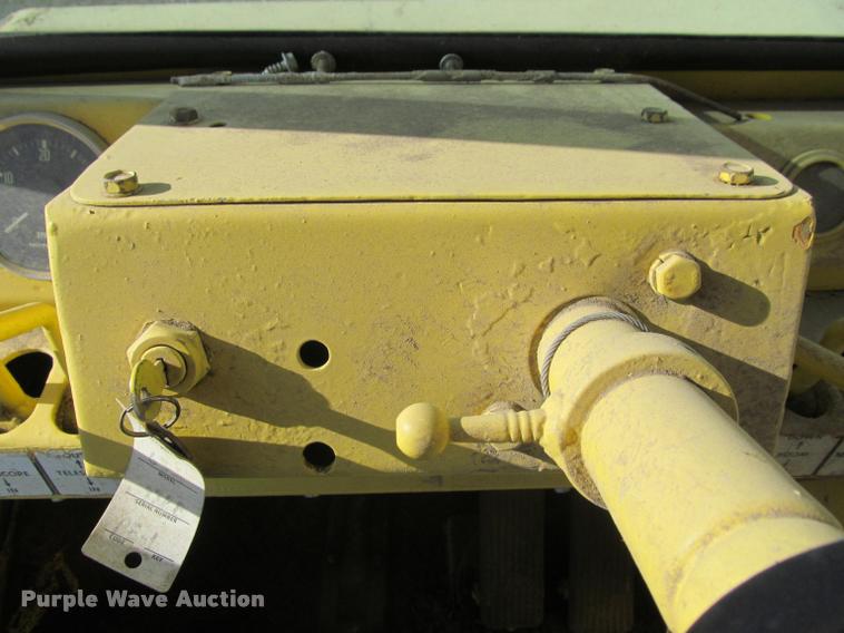 image for item K3884 1972 Grove RT63S rough terrain crane