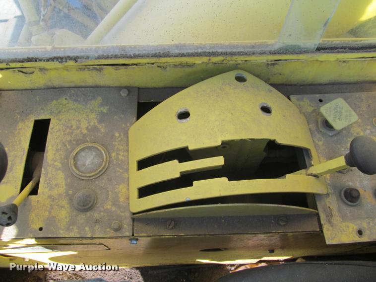 image for item K3884 1972 Grove RT63S rough terrain crane