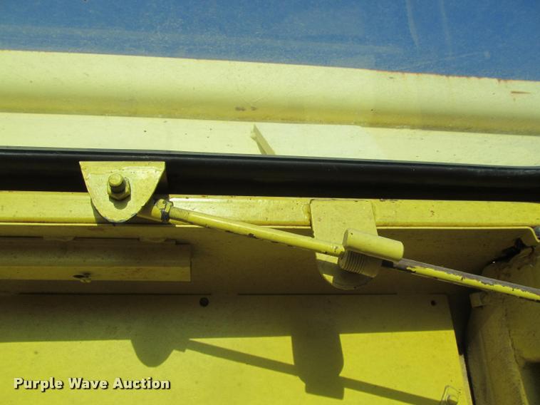 image for item K3884 1972 Grove RT63S rough terrain crane