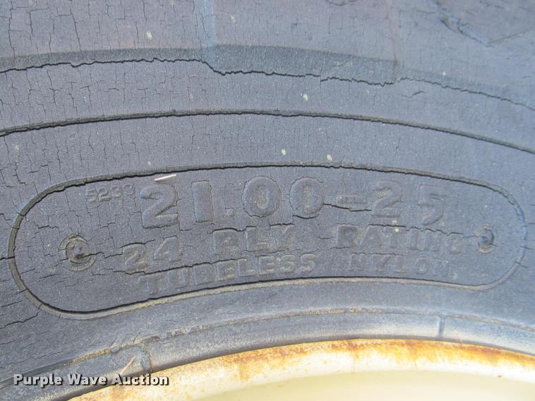 image for item K3884 1972 Grove RT63S rough terrain crane