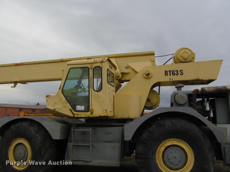image for item K3884 1972 Grove RT63S rough terrain crane