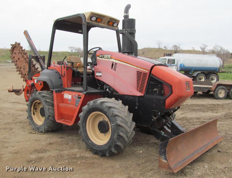 image for item K3885 2012 Ditch Witch RT95 trencher