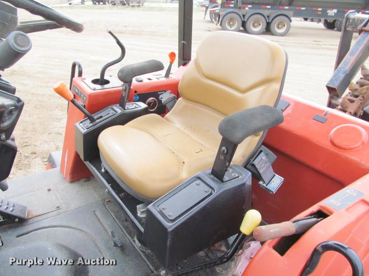 image for item K3885 2012 Ditch Witch RT95 trencher