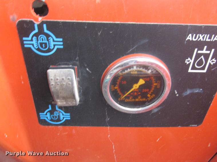 image for item K3885 2012 Ditch Witch RT95 trencher