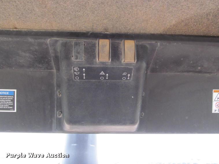 image for item K3885 2012 Ditch Witch RT95 trencher