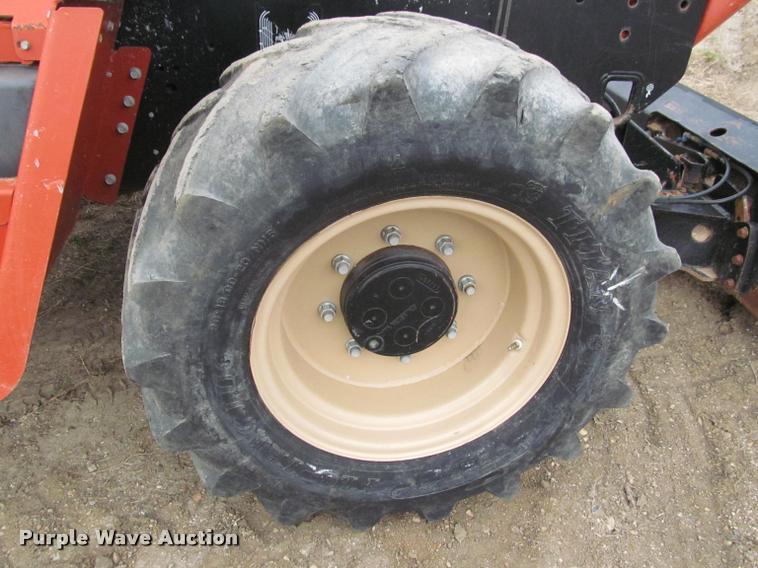 image for item K3885 2012 Ditch Witch RT95 trencher