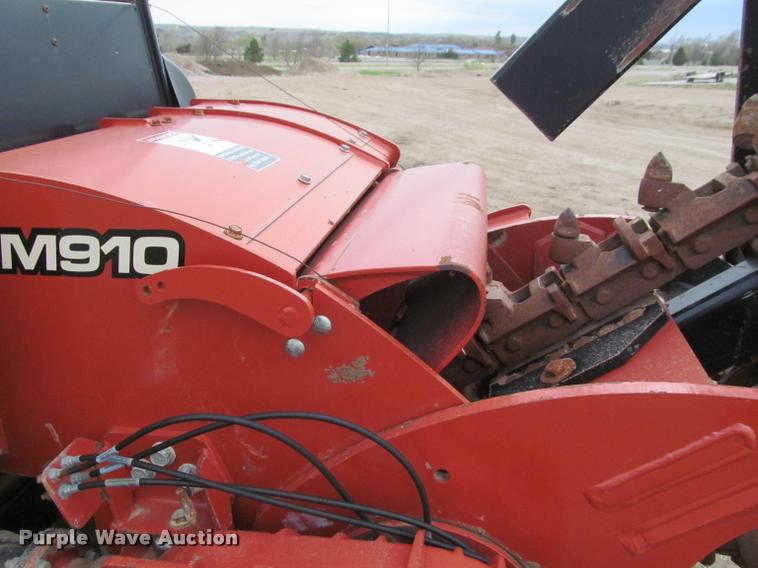 image for item K3885 2012 Ditch Witch RT95 trencher