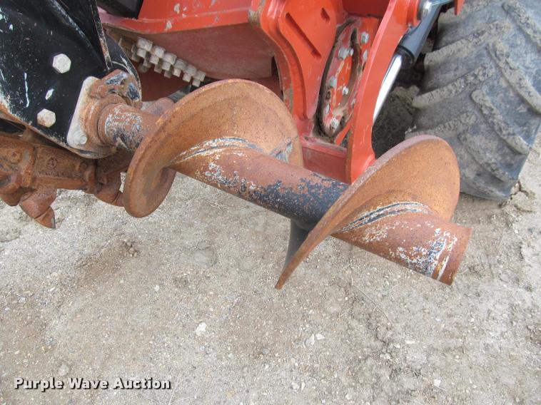 image for item K3885 2012 Ditch Witch RT95 trencher